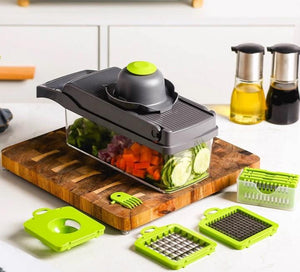 https://www.happeeshoppee.co.uk/cdn/shop/products/Happee_SHoppee_Vegetable-Slicer-Chopper-and-Carrot-Peeler-470912_300x300.jpg?v=1621597326